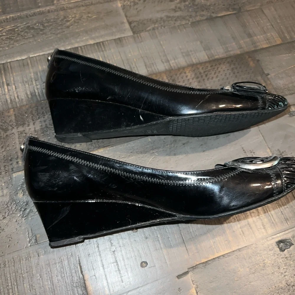 Stuart Weitzman Black Patent Leather Buckle Wedge Pumps‎ Made in Spain Size 8 - Picture 7 of 7